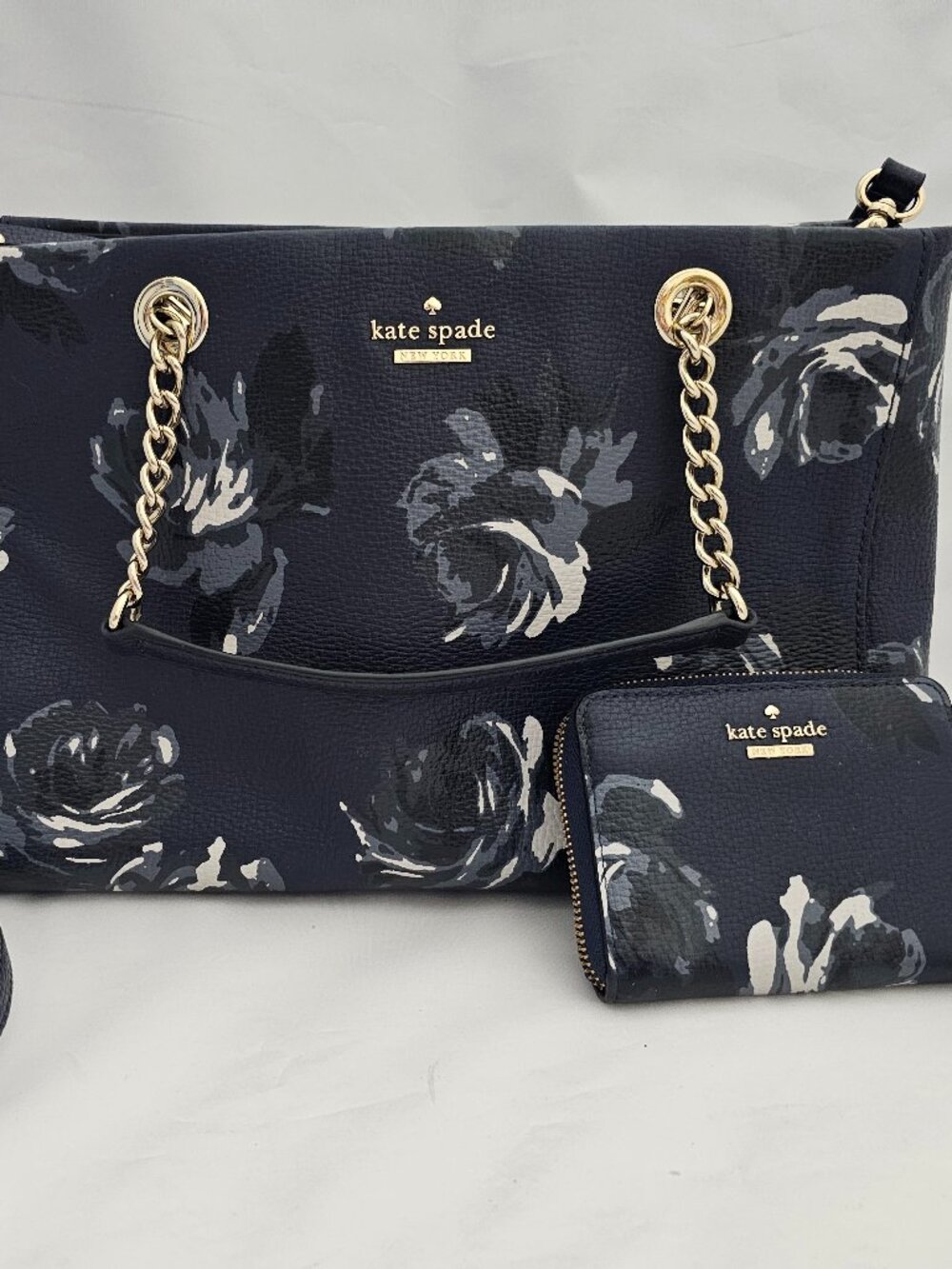 Kate Spade Navy Briar Lane Blue Flower Purse and small wallet! EUC!
